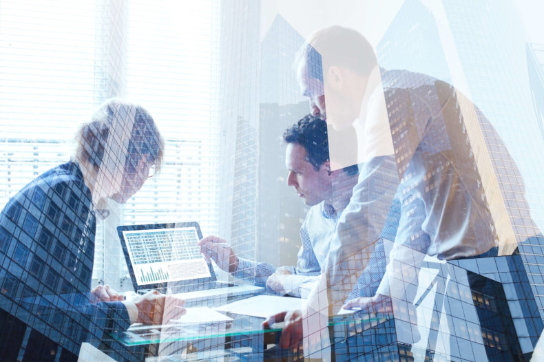 ICEMD rompe fronteras virtualizando las aulas con un entorno Big Data real - ICEMD rompe fronteras virtualizando las aulas con un entorno Big Data real -